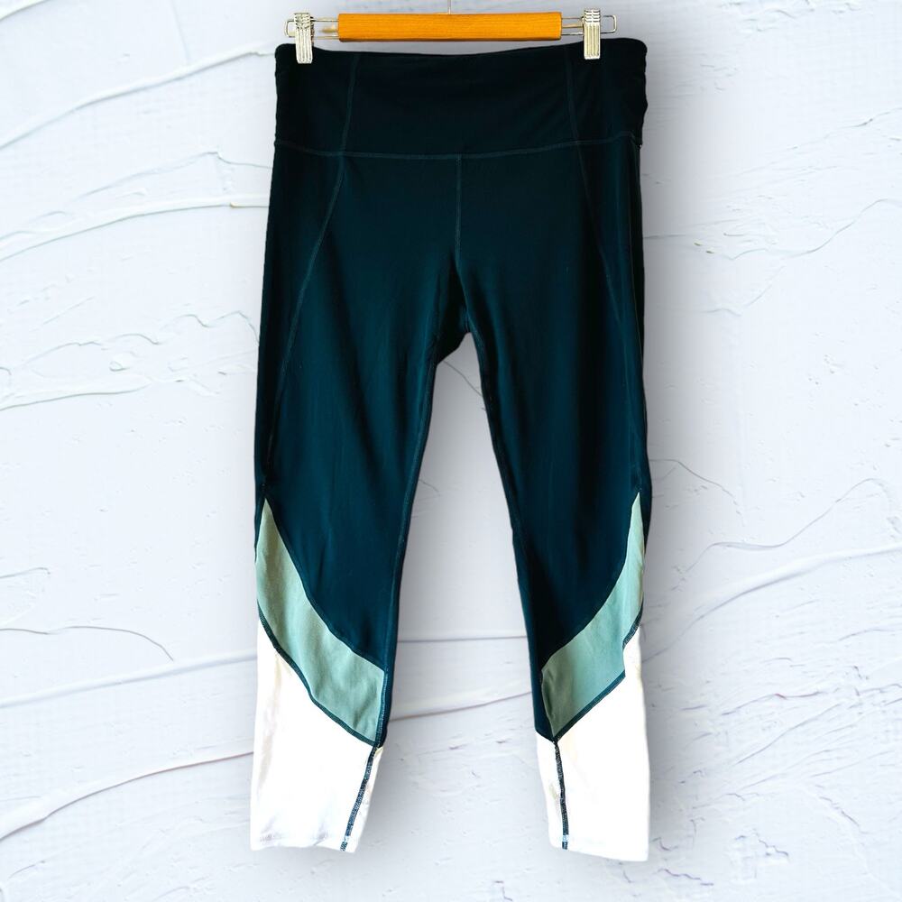 Athleta Chaturanga Crop High Waist Tights Lace Inset Fitness Workout